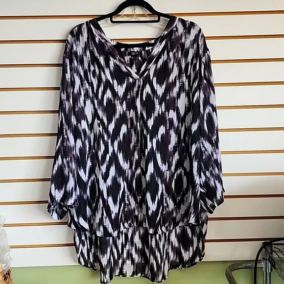 A.n.a. hi-lo top 2x - Picture 1 of 3